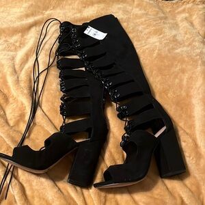 Express sexy tie up boots NWT